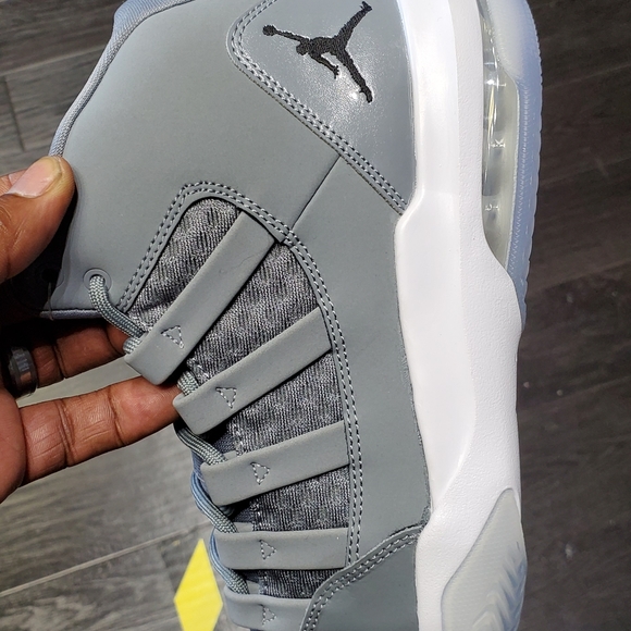 Jordans - Picture 2 of 4